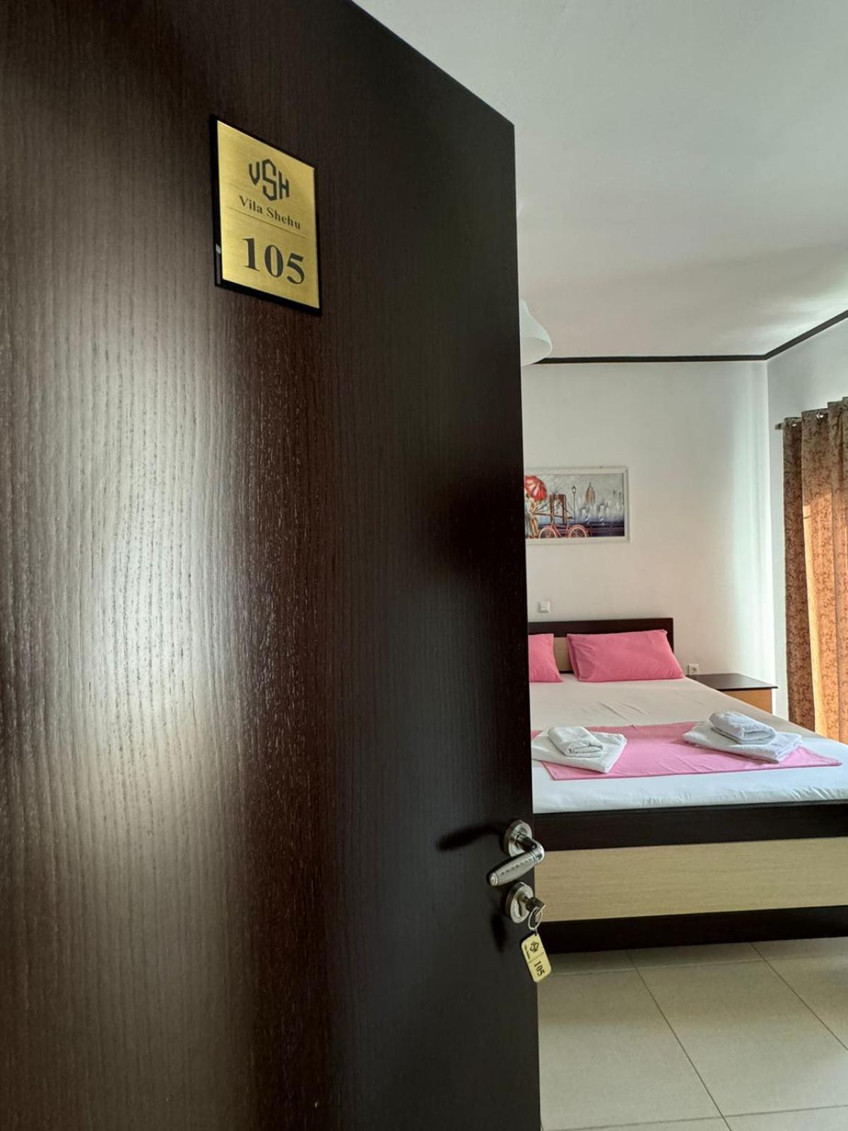 Villa Shehu Ksamil Quarto foto